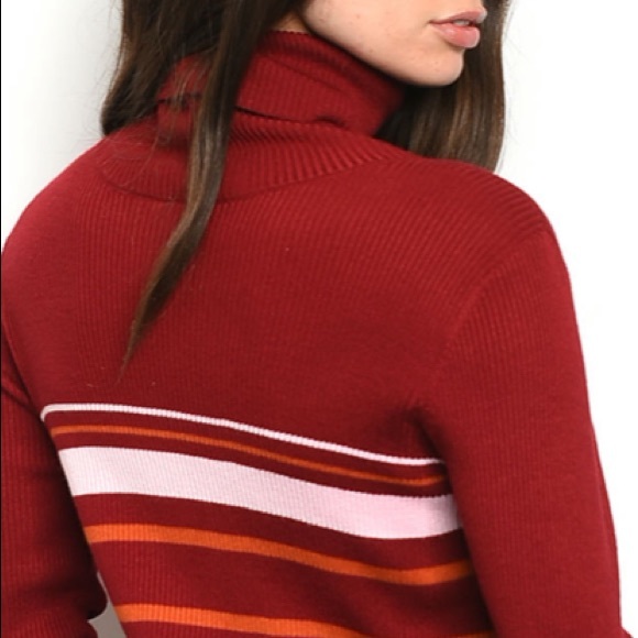 Burgundy w/pink stripe turtleneck sweater top. - Picture 6 of 8